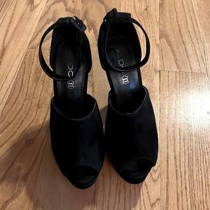 Black Suede Aldo Pumps